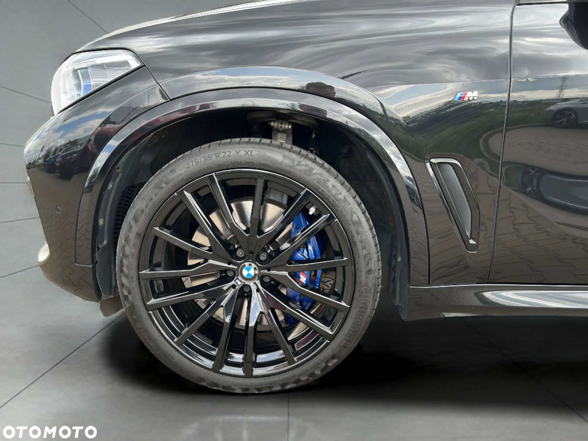 BMW X5 M M50i - 9
