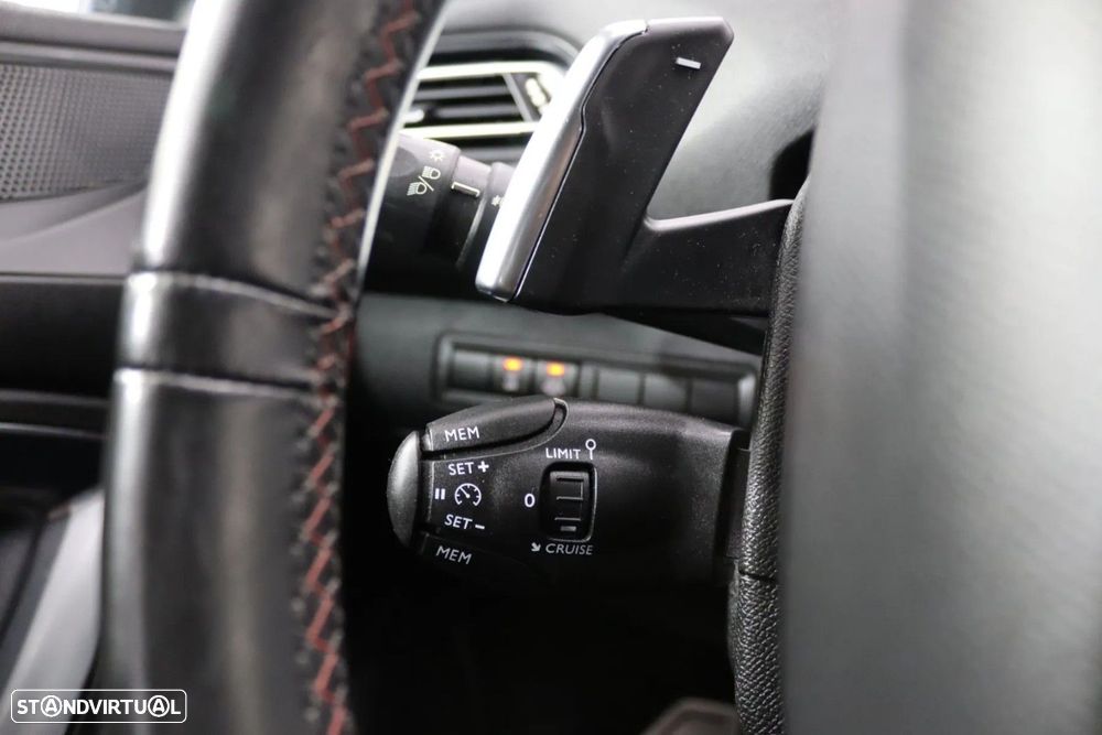 Peugeot 308 1.2 PureTech GT Line EAT6 - 14