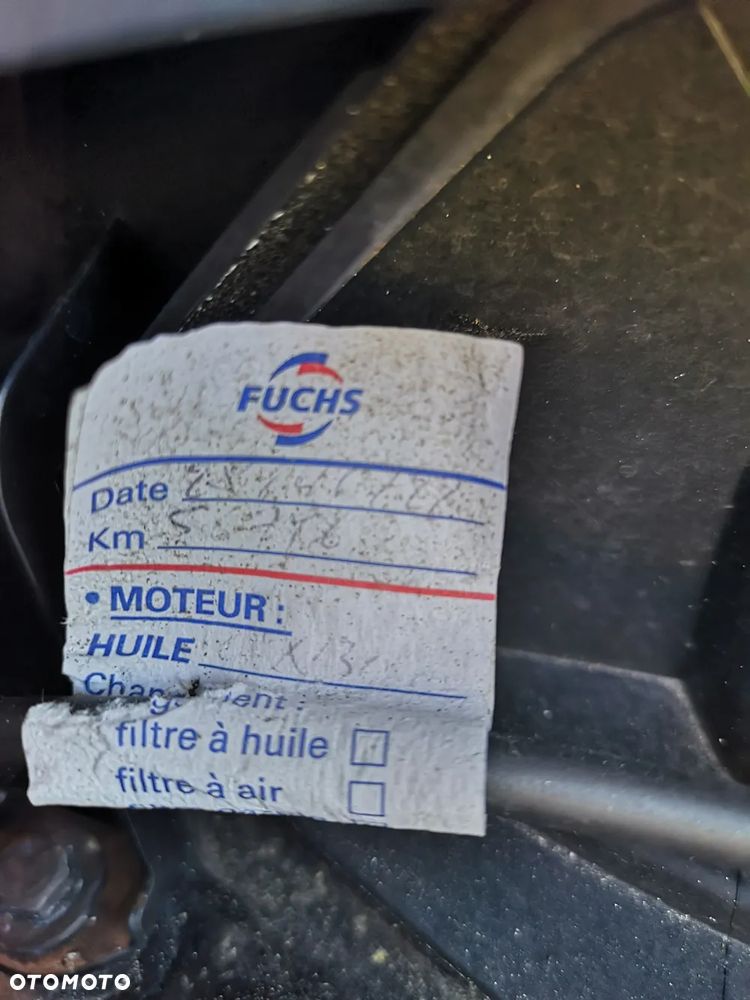 Peugeot 3008 1.5 BlueHDi Allure S&S EAT8 - 16