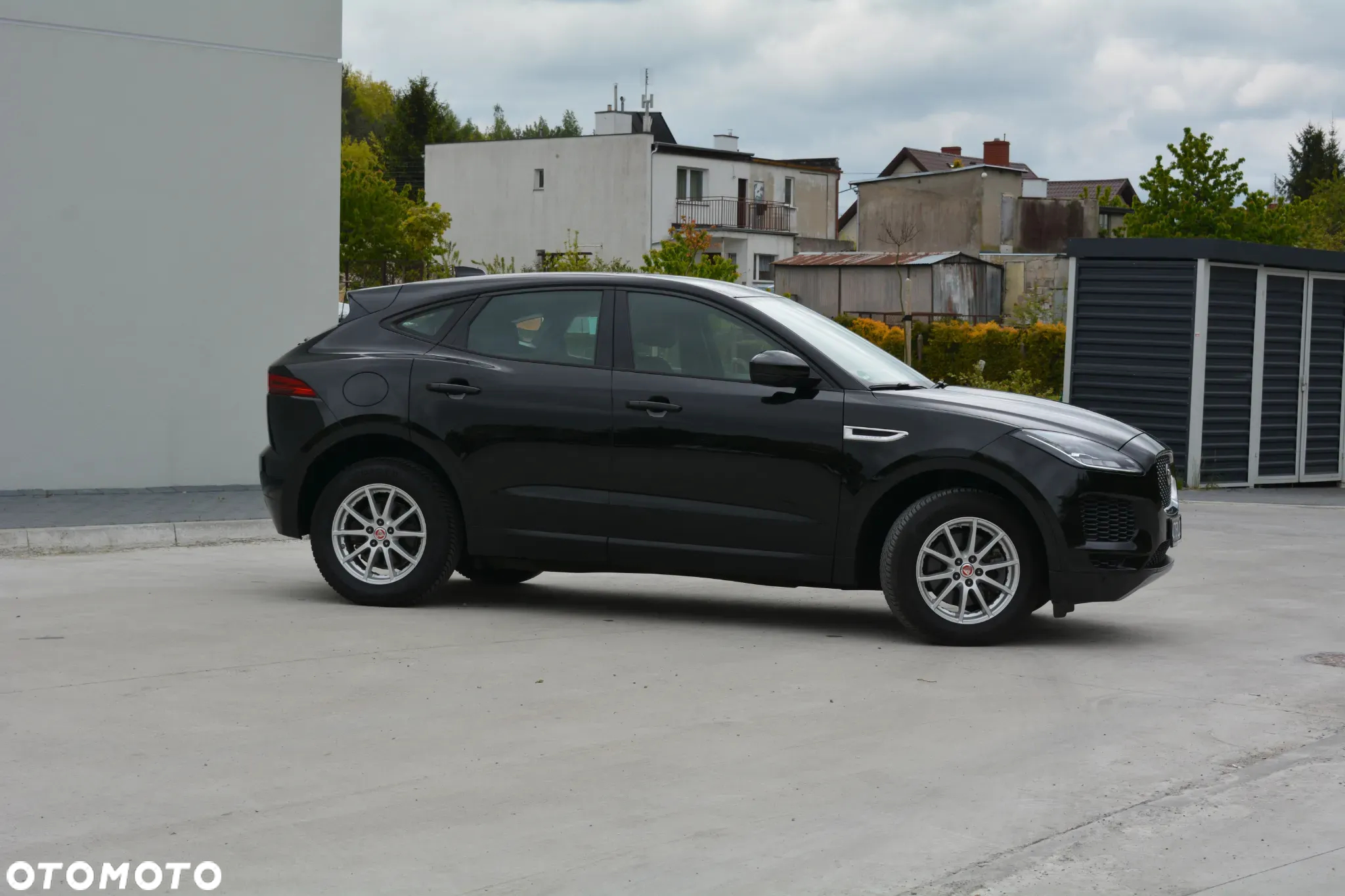 Jaguar E-Pace - 10