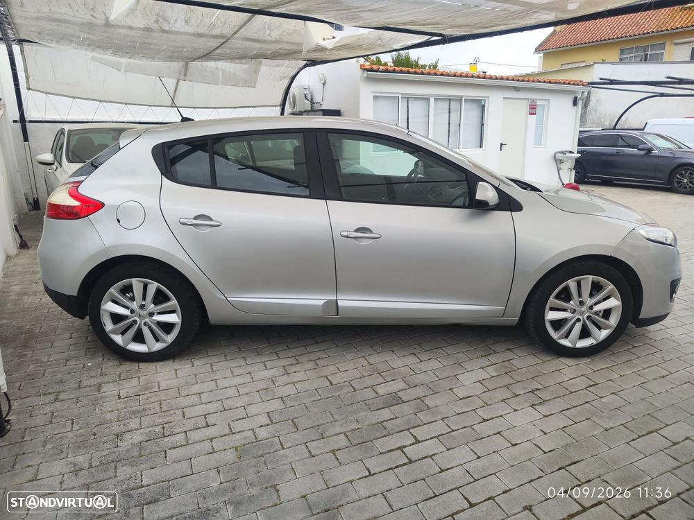 Renault Mégane 1.5 dCi Dynamique - 5