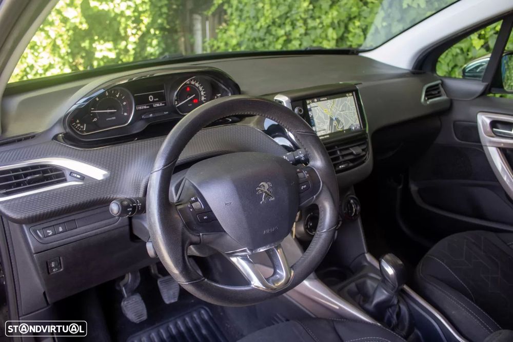 Peugeot 2008 1.6 BlueHDi Style - 12