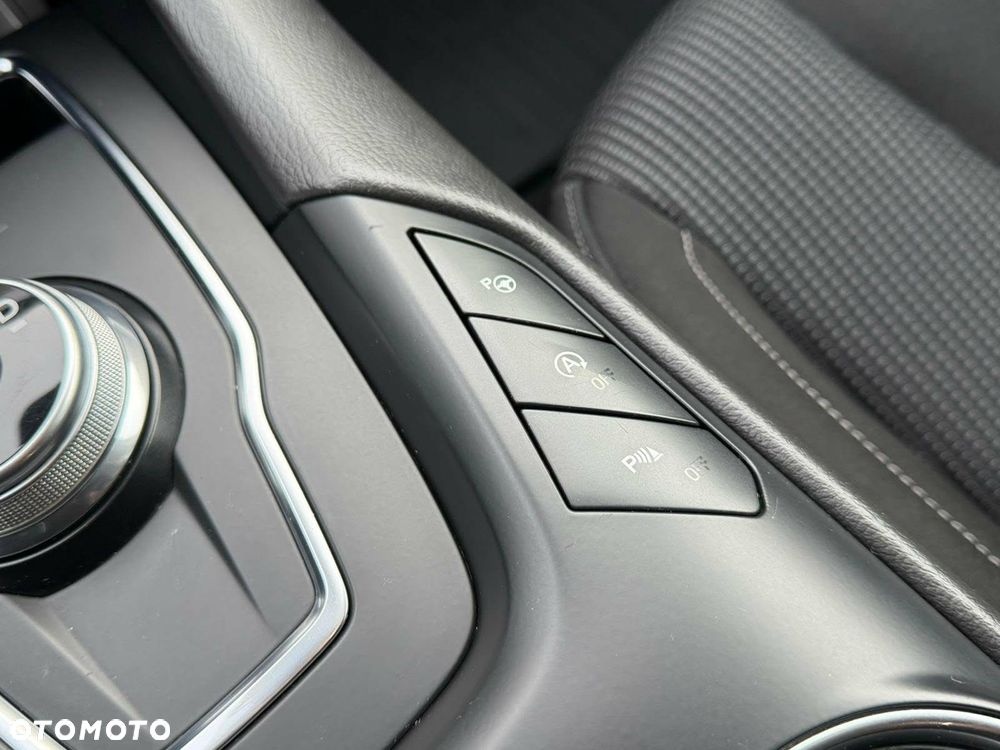 Ford Mondeo 2.0 EcoBlue Titanium - 19