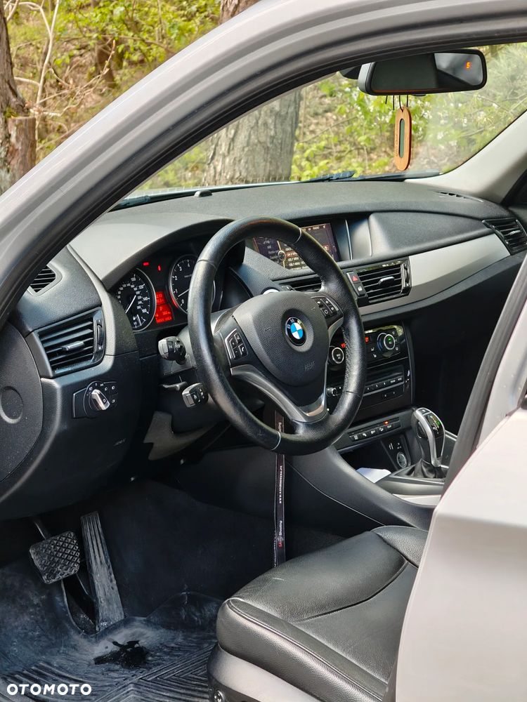 BMW X1 xDrive28i - 13