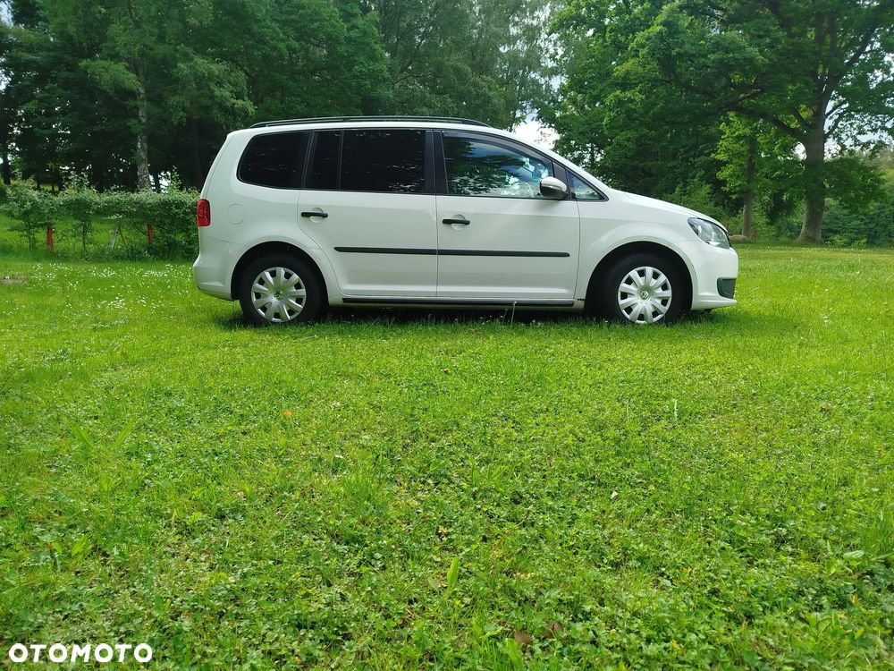 Volkswagen Touran 1.6 TDI DPF BlueMot Comfortline - 5
