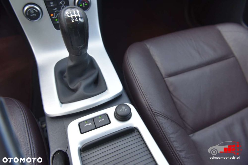 Volvo V50 - 28