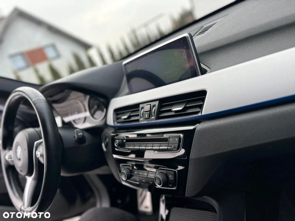 BMW X1 xDrive20i M Sport sport - 29