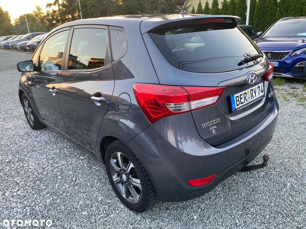 Hyundai ix20 1.4 blue Trend - 37