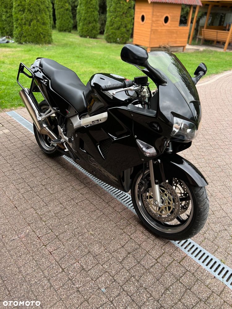 Honda VFR - 7