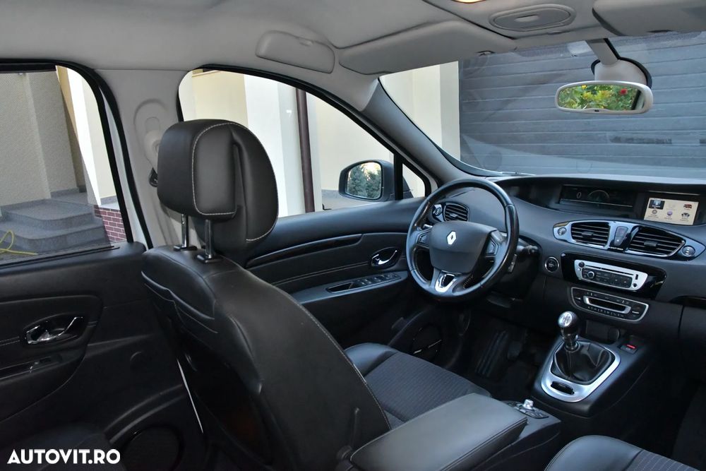 Renault Grand Scenic ENERGY dCi 130 Start & Stop Euro 6 Bose Edition - 39