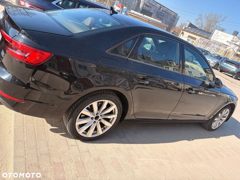 Audi A4 Limousine - 6