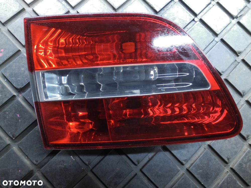 FIAT STILO SW KOMBI LAMPA TYŁ LEWA W KLAPE 1717943 - 1