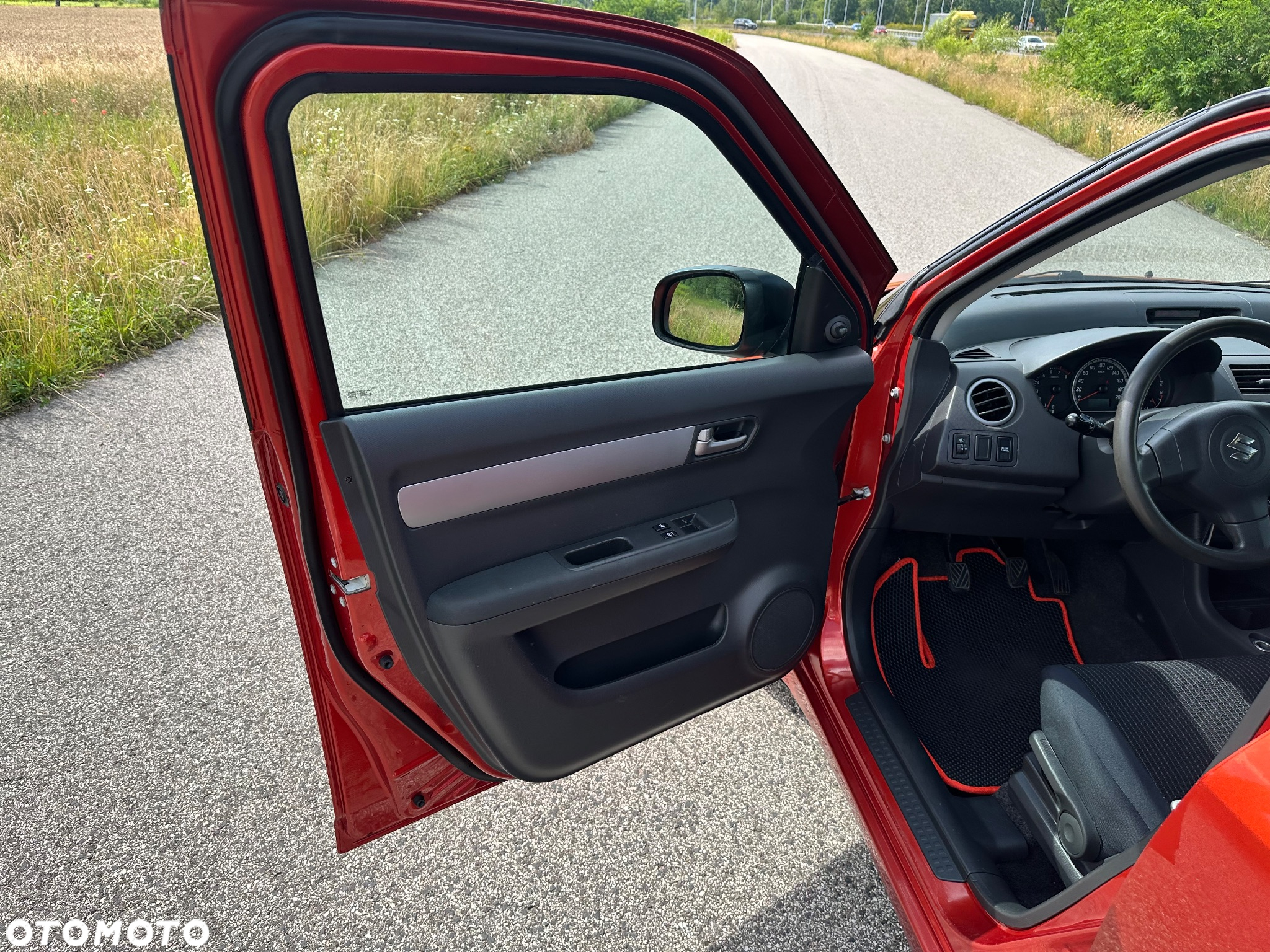 Suzuki Swift - 8