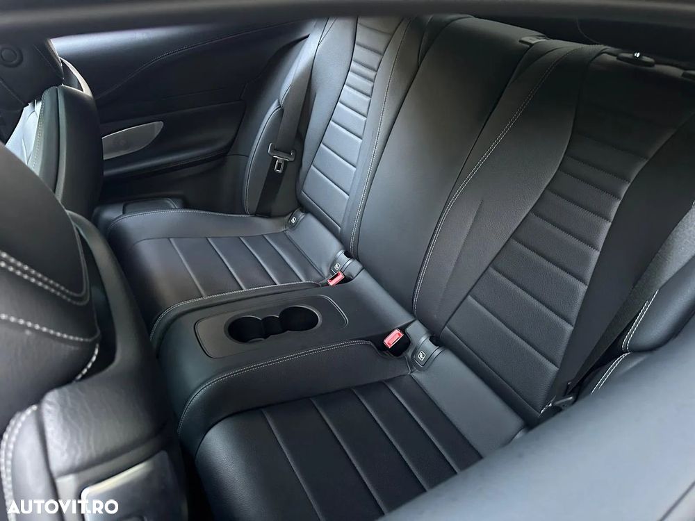 Mercedes-Benz E 220 d Coupe 9G-TRONIC AMG Line - 21