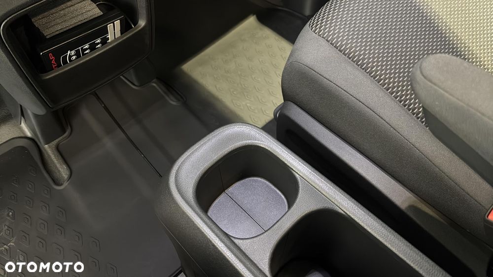 Volkswagen ID. Buzz 82kWh Pro - 15