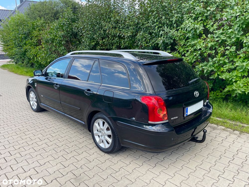 Toyota Avensis 2.2 D-CAT Executive - 6