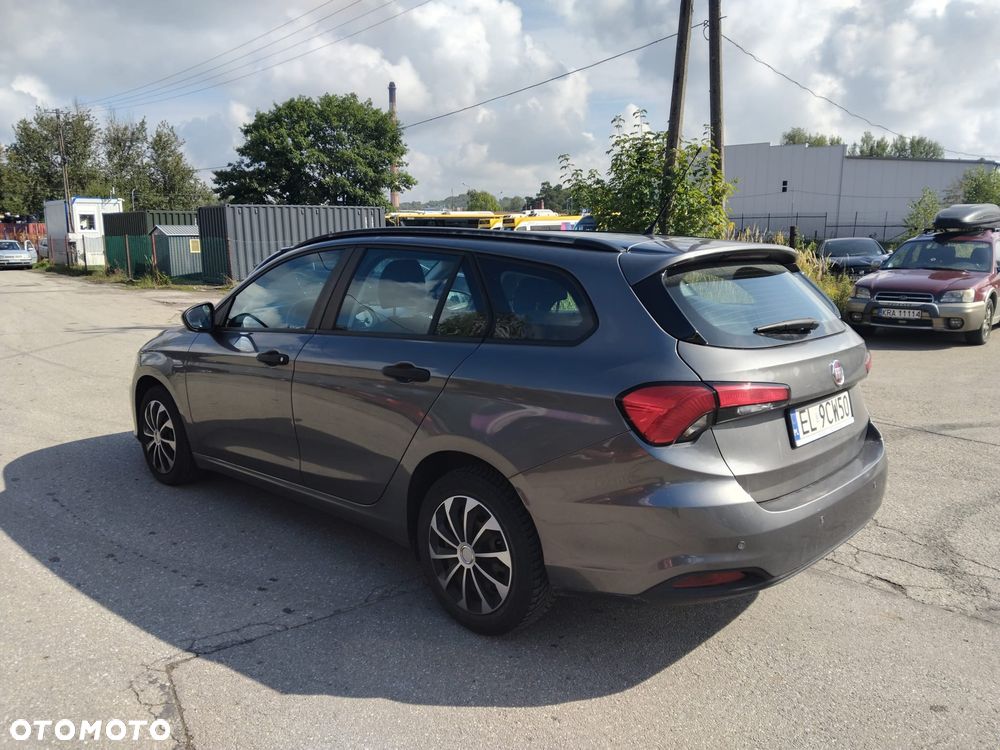 Fiat Tipo 1.4 T-Jet 16v Lounge - 3