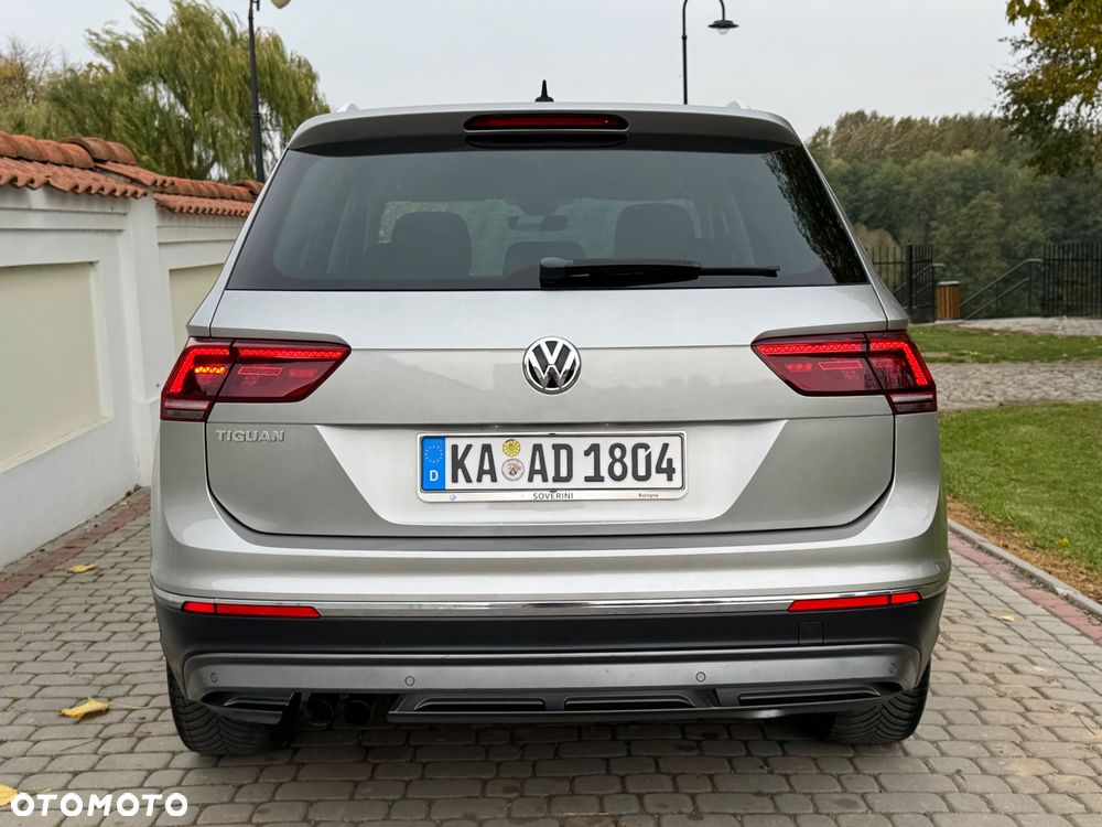 Volkswagen Tiguan - 33