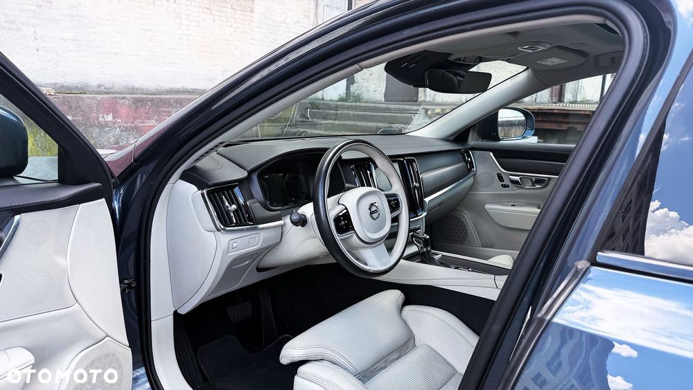 Volvo V90 Cross Country D5 AWD - 9