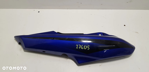 Yamaha Fazer FZS 600 Boczek prawy