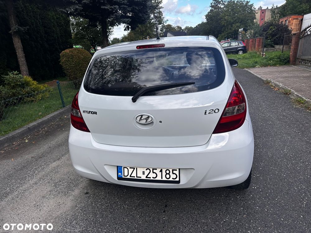 Hyundai i20 - 10