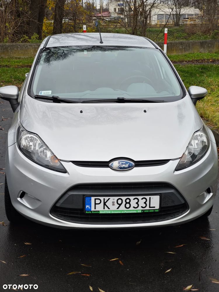Ford Fiesta 1.25 Ambiente - 2