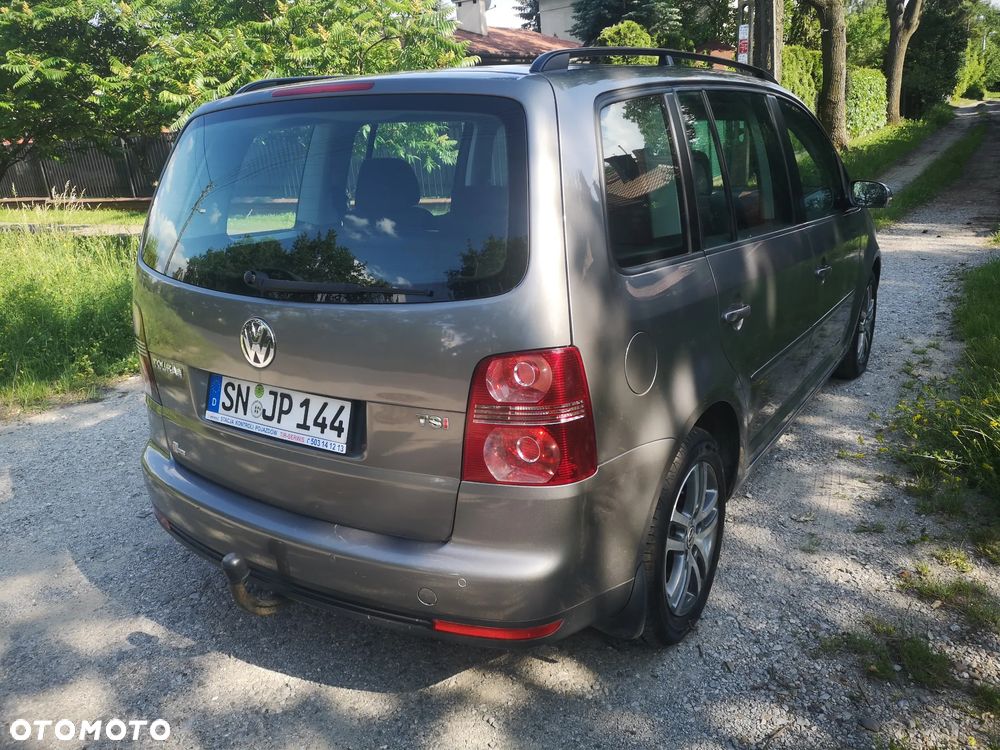 Volkswagen Touran 1.4 TSI Comfortline - 4