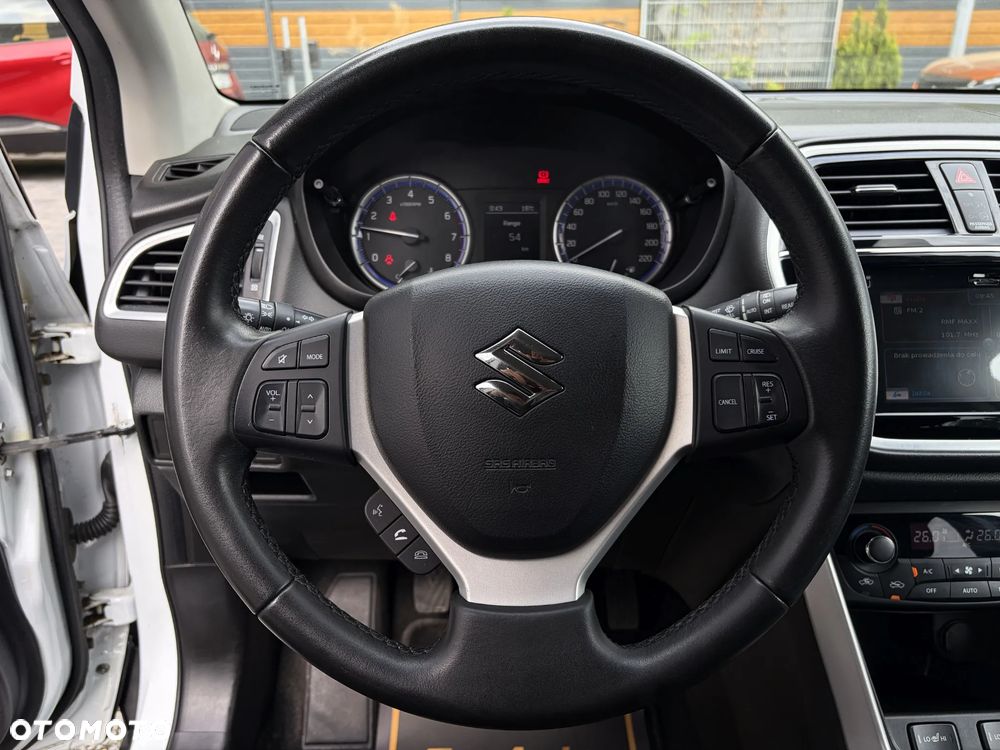 Suzuki SX4 S-Cross 1.4 Boosterjet Comfort - 23
