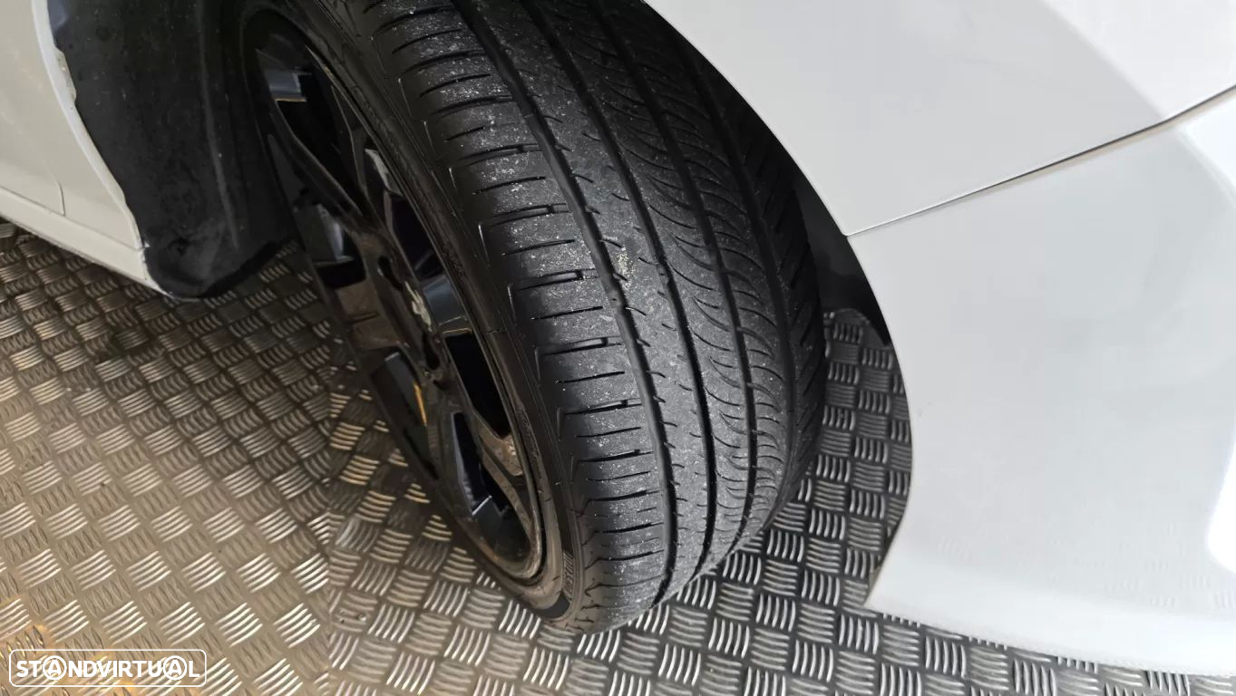 Peugeot 308 1.6 THP 16V GTi CVM6 - 28