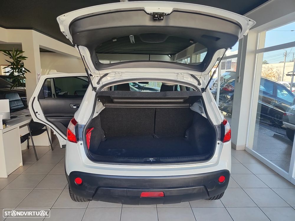 Nissan Qashqai 1.6 dCi Tekna Premium Pele - 16