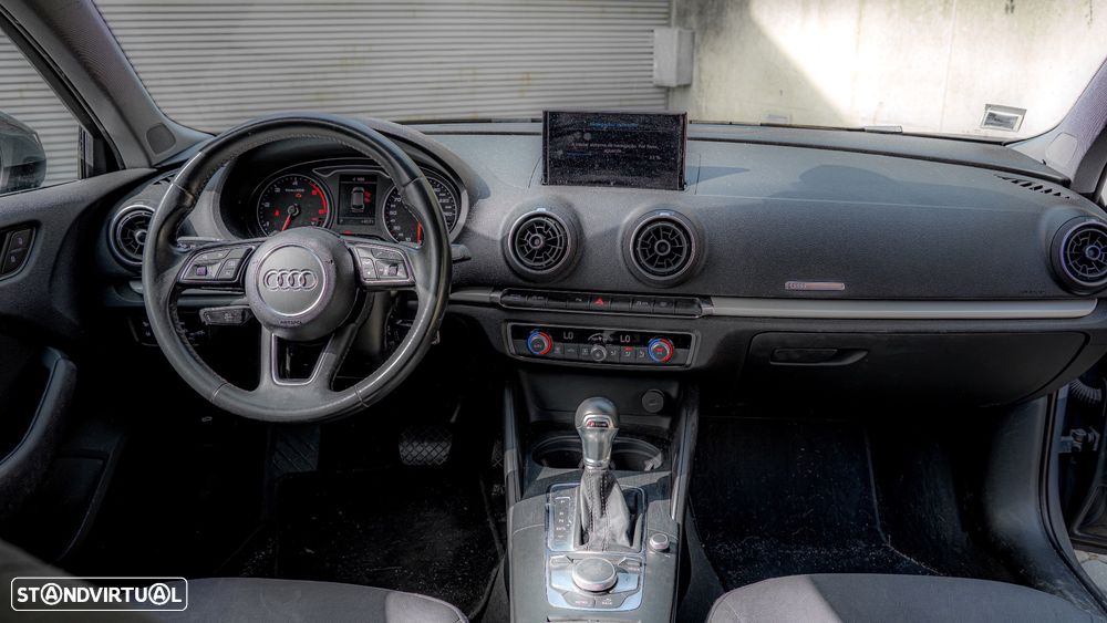 Audi A3 Sportback 30 TDI S tronic sport - 9
