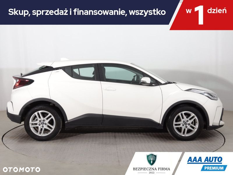 Toyota C-HR - 7