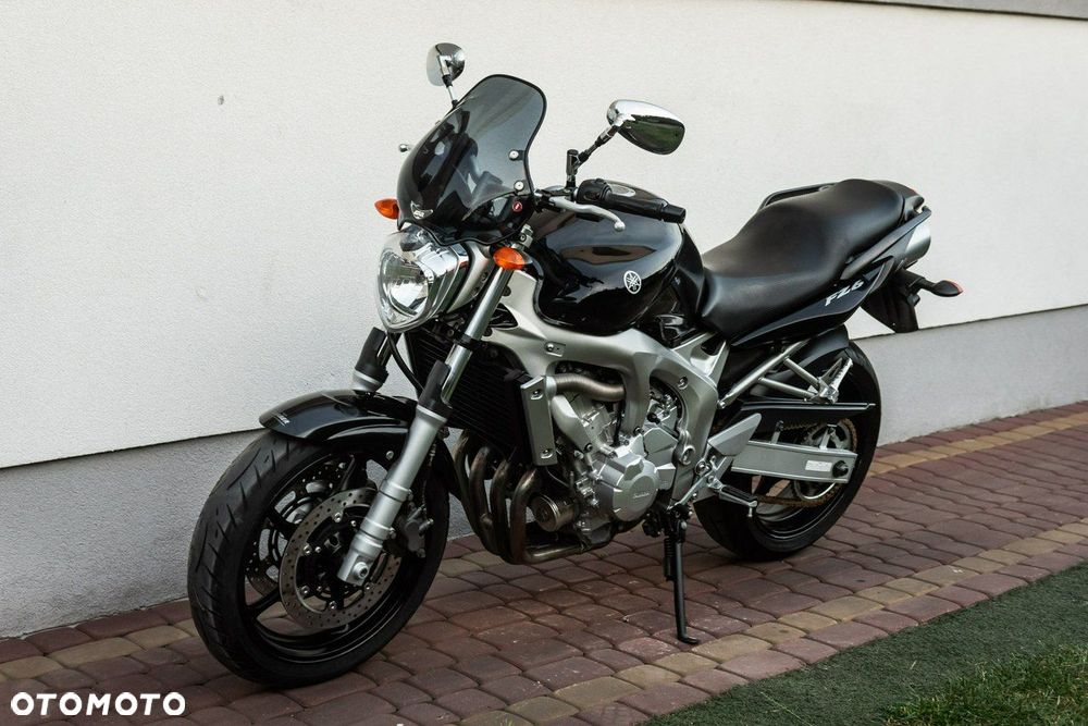 Yamaha FZ - 6