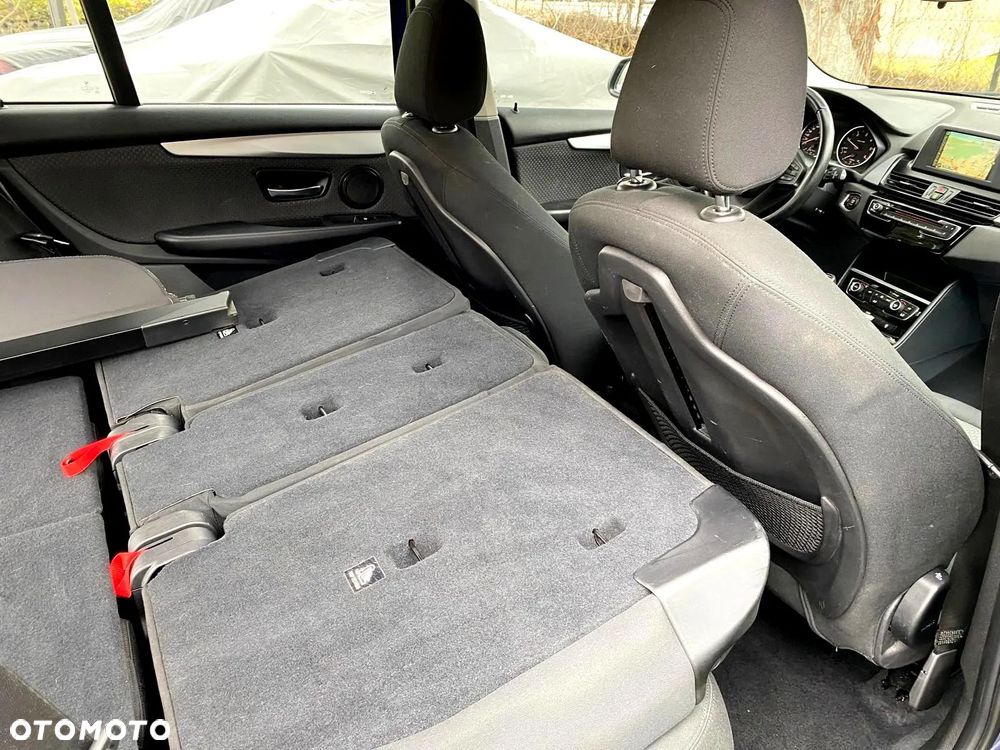 BMW Seria 2 216d GT - 8