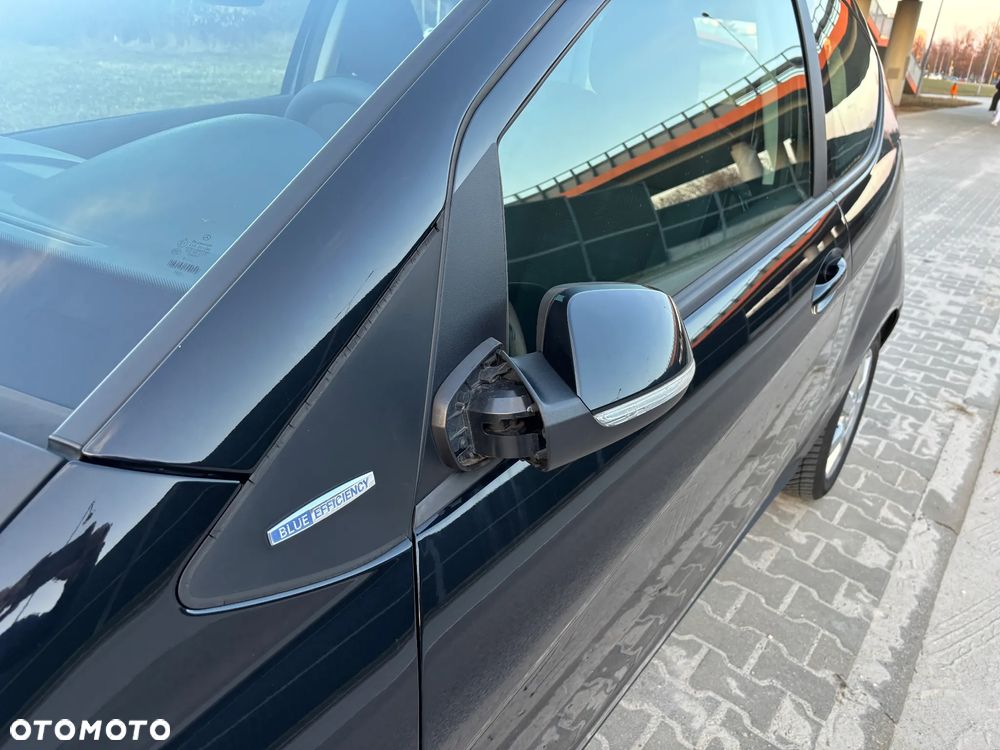 Mercedes-Benz Klasa A 160 BlueEFFICIENCY Elegance Special Edition - 30