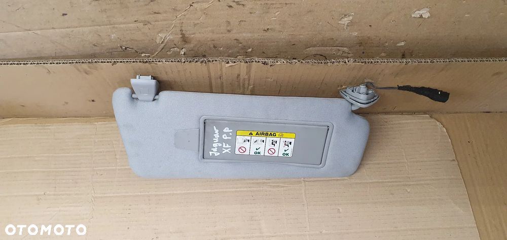 Słonecznik osłona przeciwsłoneczna prawa Jaguar XF X250 - 2