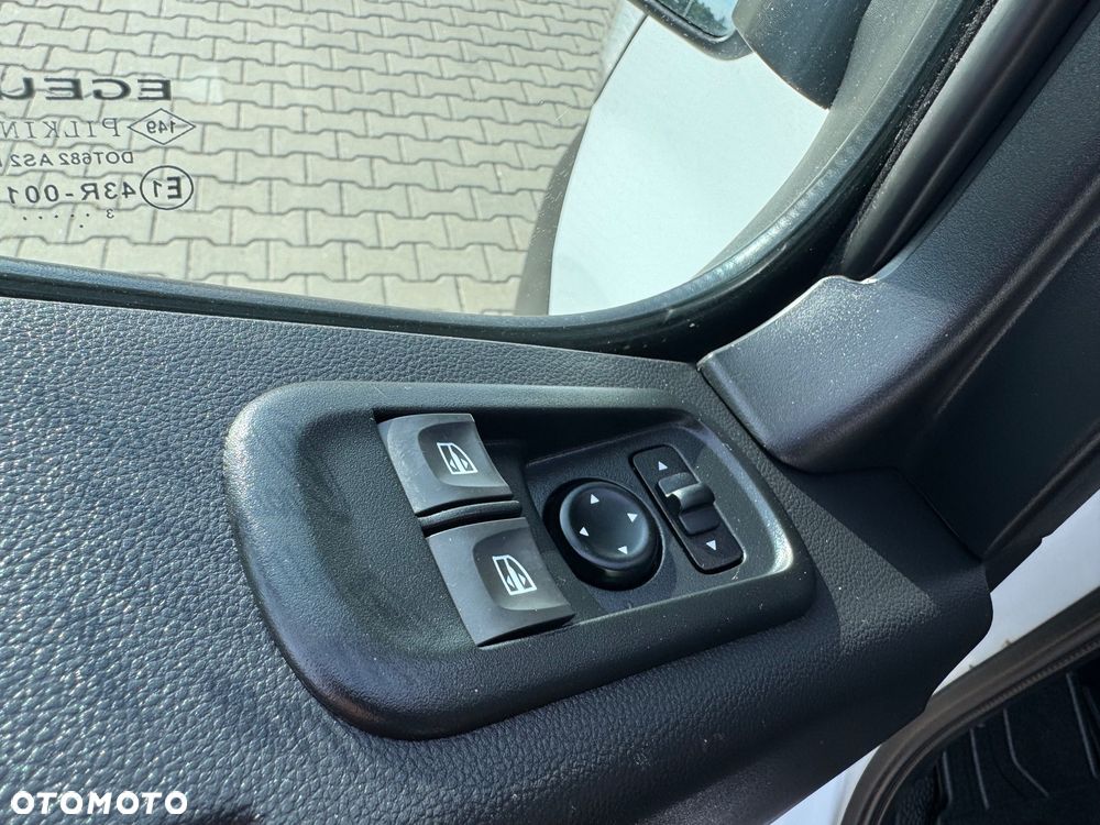 Renault Master - 20