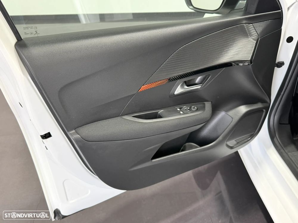 Peugeot 208 1.2 PureTech Active Pack - 18
