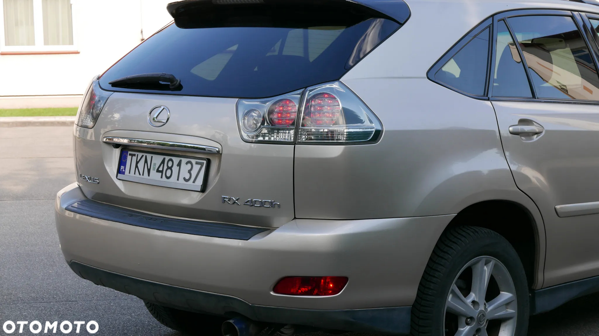 Lexus RX - 4