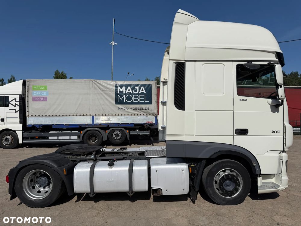 DAF XF 106 480 / MEGA LOW DECK / 709 TYS. KM PRZEBIEGU / NOWY TACHOGRAF / NAJWYŻSZA KABINA SUPER SPACE CAB / LODÓWKA / 2018 ROK !! - 4