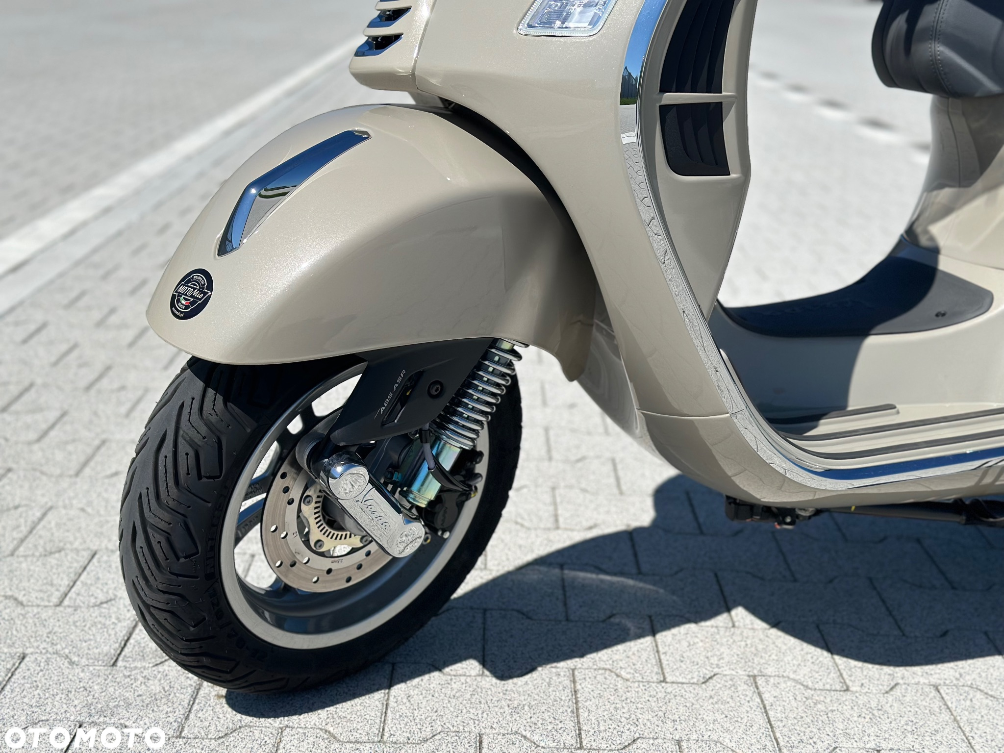 Piaggio Vespa - 4