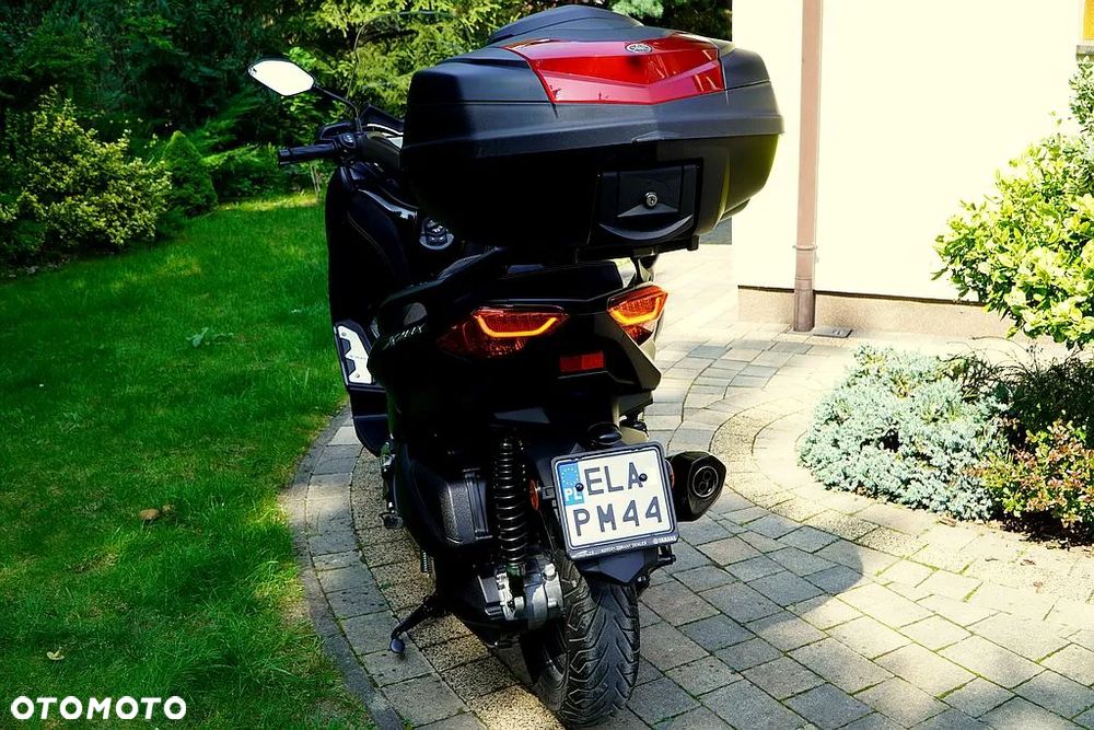Yamaha X-max - 14