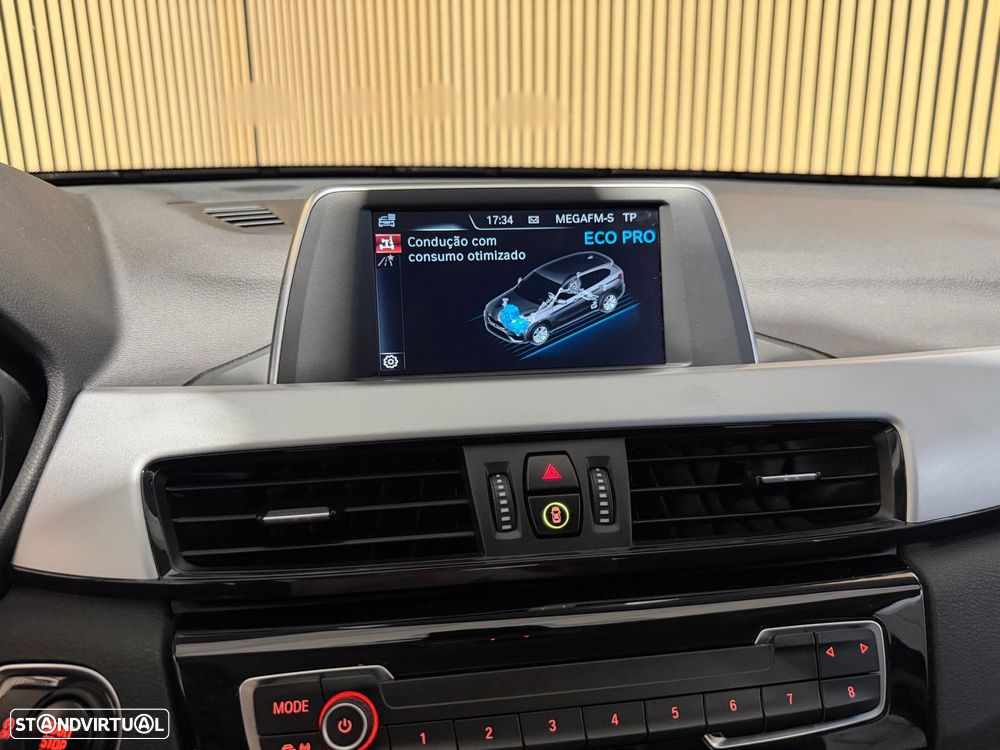 BMW X1 16 d sDrive Advantage - 19