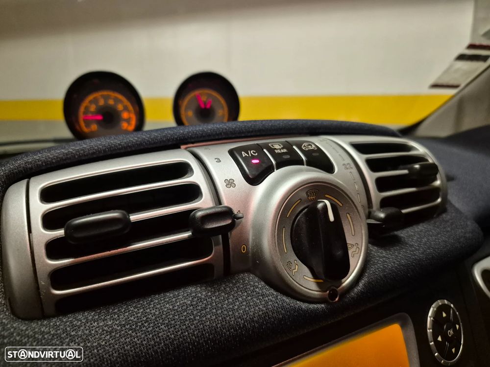 Smart ForTwo Coupé 1.0 mhd Pulse 71 - 18