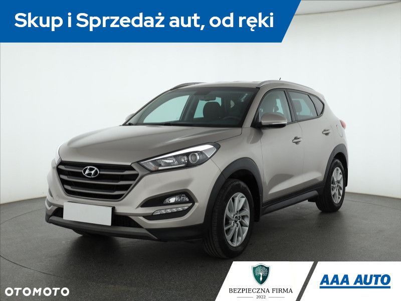 Hyundai Tucson - 2