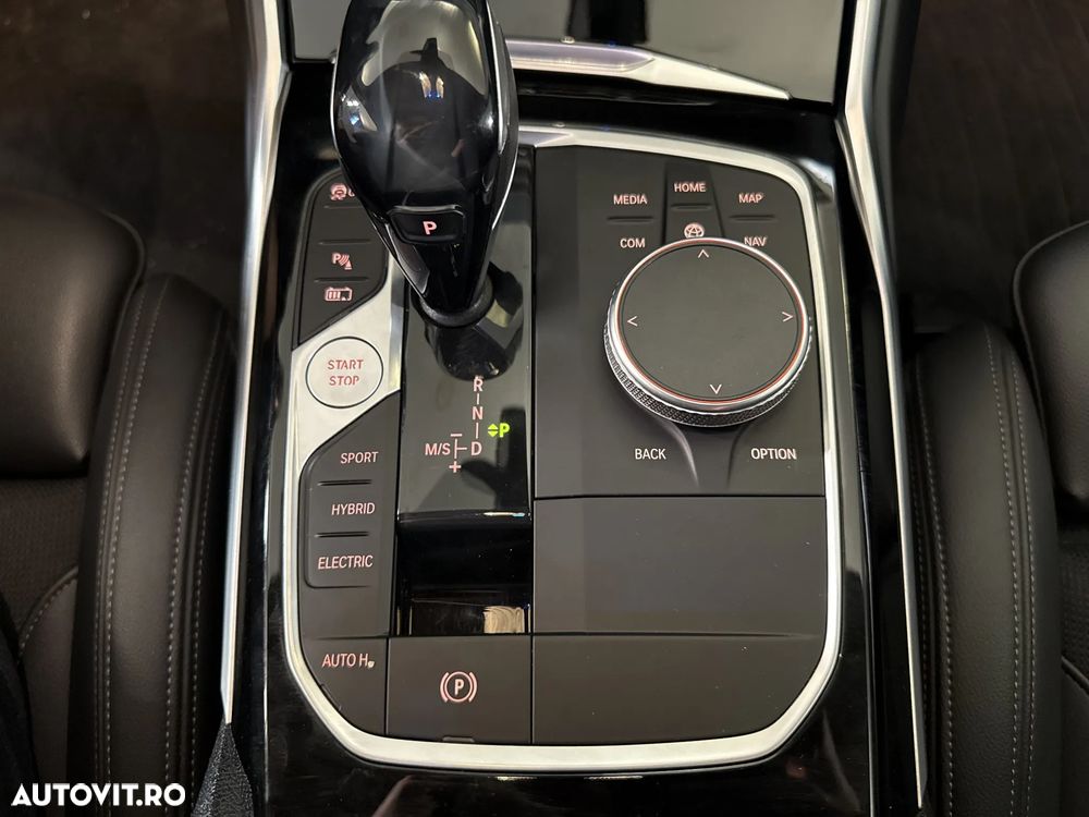 BMW Seria 3 - 18