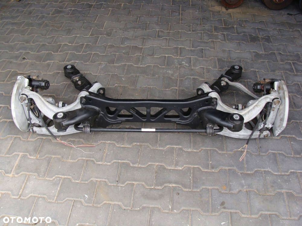 belka oś tylna audi a4 a5 b8 2wd - 2