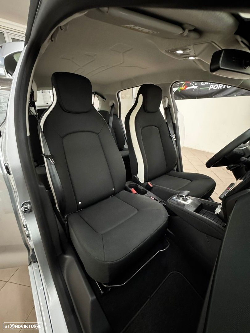Renault Zoe (c/ Bateria) EV50 110hp Evolution - 19