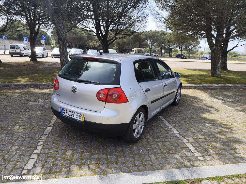 VW Golf 1.9 TDi Confortline DSG - 16