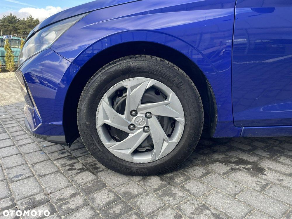 Hyundai i20 1.2 Pure - 18